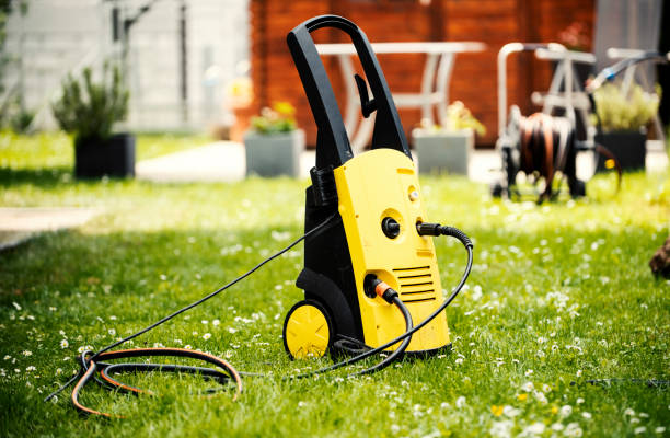 Best Driveway Pressure Washing  in Tyrone, GA
